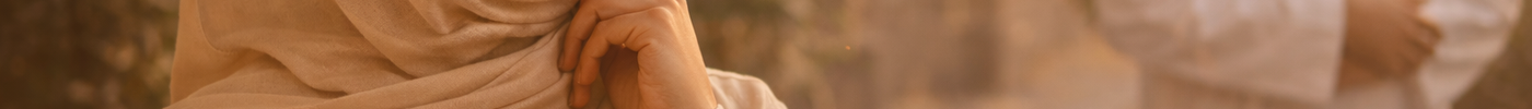 The Importance of Modesty in Everyday Muslim Life