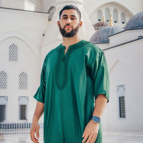 <strong>A Garment Rooted in Heritage</strong>